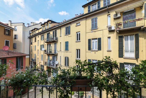 Property grounds - Sweett | Corso Como III (Milano)