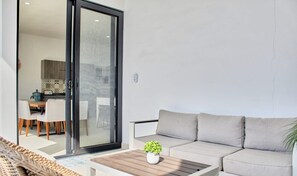 TV, offices - Villa 16: 5BR & Private Pool w BNayar Beach Club (Cruz de Huanacaxtle)