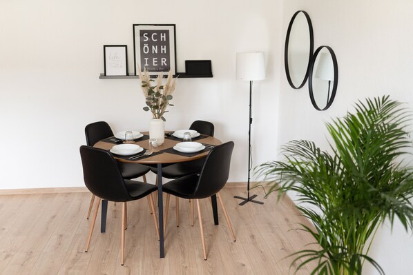 Dining - Modern Stilvolle Fewo63qm 3 Zimmer (Hamm)
