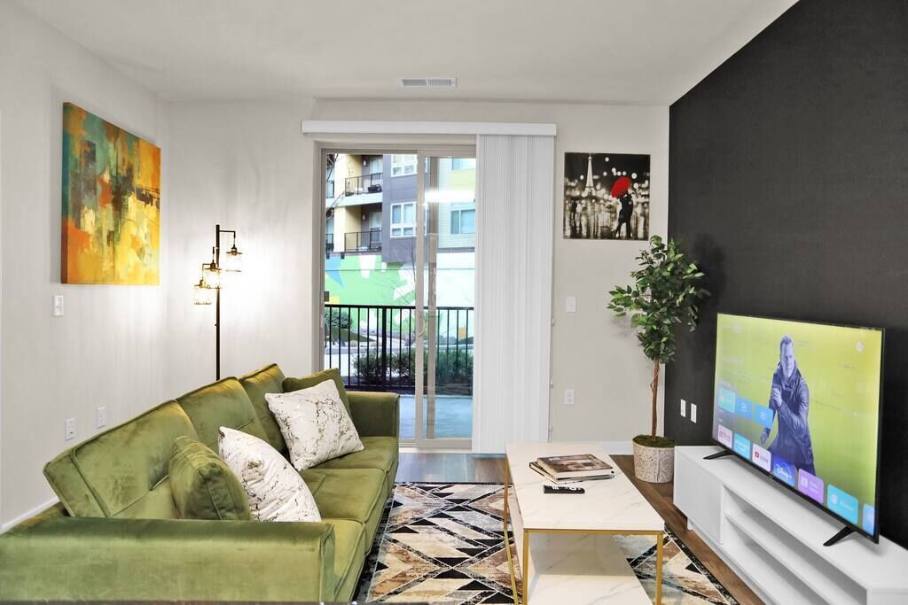 Perfect Place Central Fairfax - Free parking