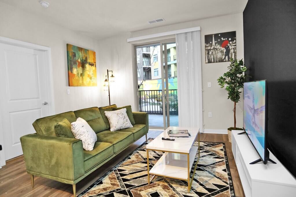 Perfect Place Central Fairfax - Free parking