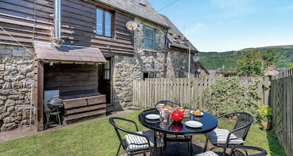 2 bedroom accommodation in Abergavenny