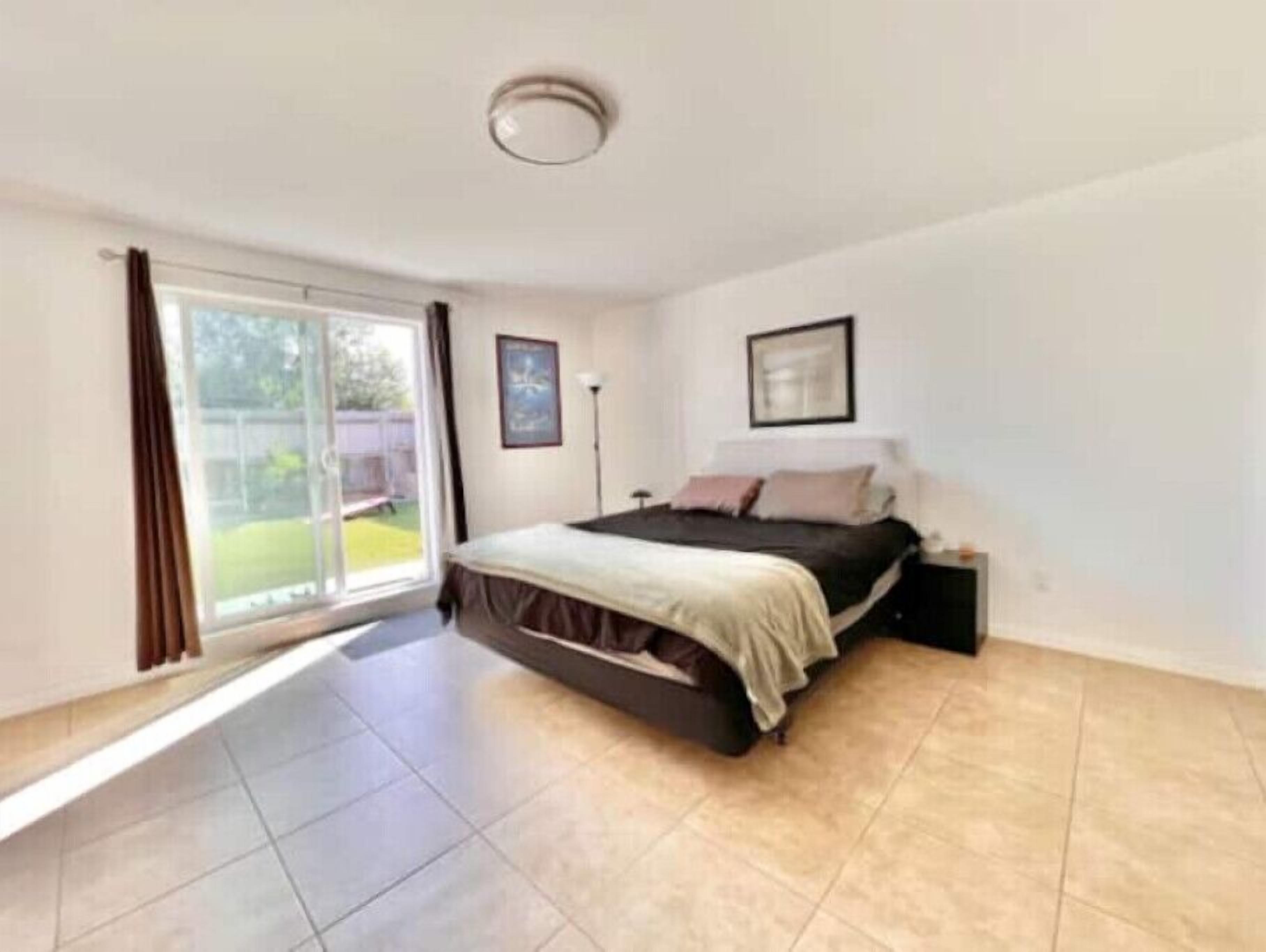 3 habitaciones, wifi gratis y ropa de cama 