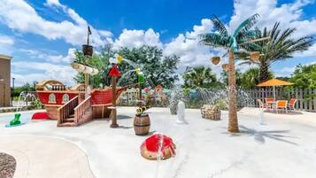 Outdoor pool, free pool cabanas, pool umbrellas