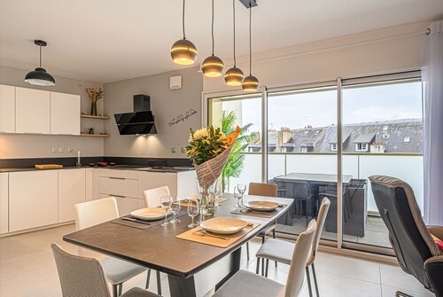 L'Audacieux - Magnifique appartement avec garage sécurisé centre ville à pieds!