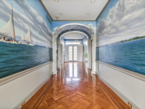 Minutes from Downtown Easton and St. Michaels | Pool | Private Dock | Golf Cours