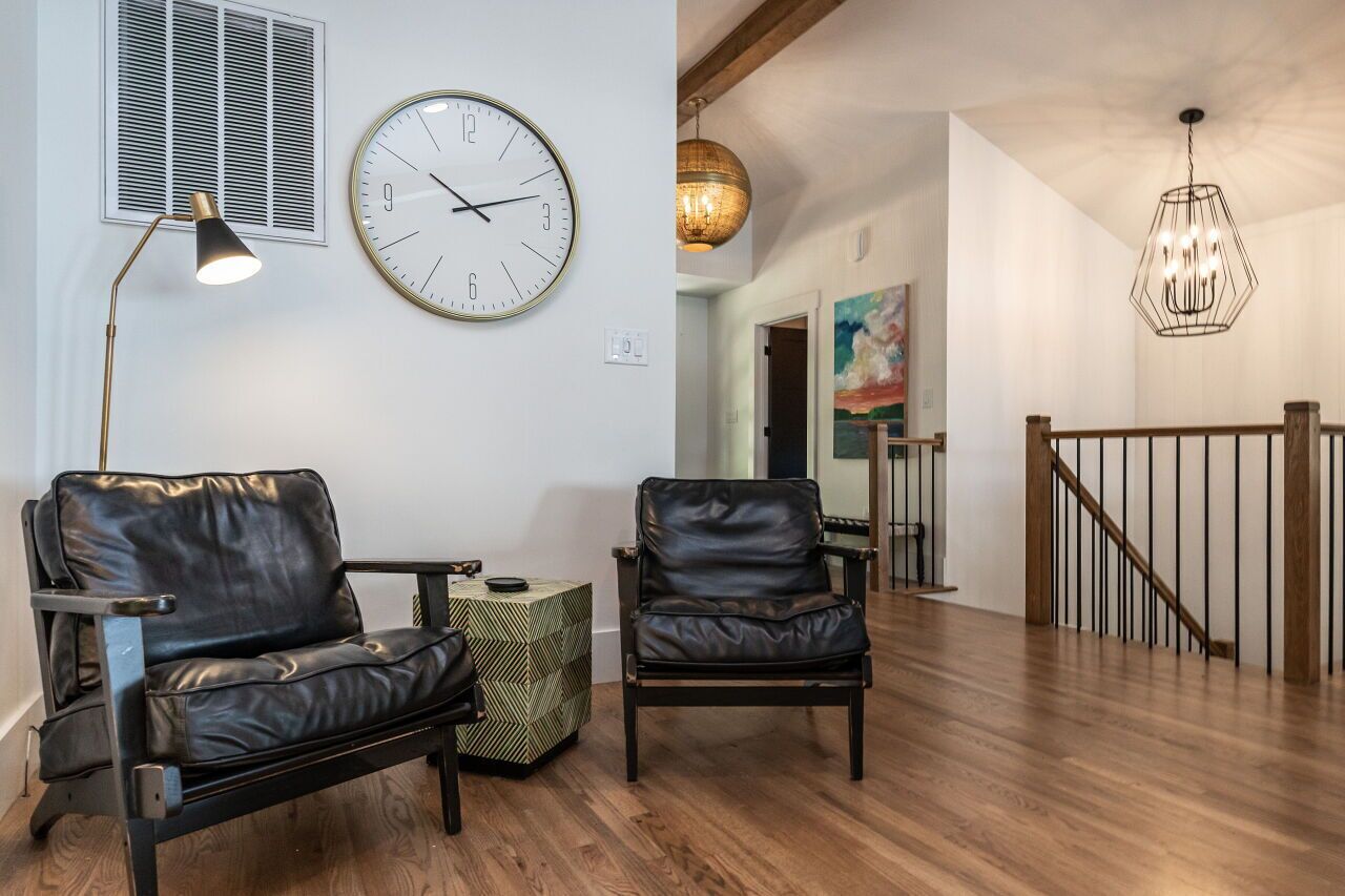 NEW! Lake Escape has it ALL--Deep water, panoramic views, POOL, main lake!