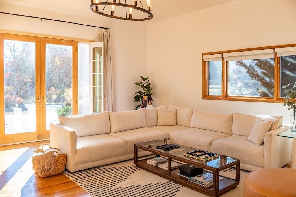 Midnight Meadow - Bright & Airy Cabin in Callicoon