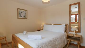 2 bedrooms, free WiFi, individually decorated, individually furnished