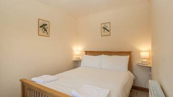 1 bedroom, individually decorated, individually furnished, free WiFi