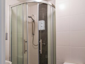Towels - 2 bedroom accommodation in Whitecross, near Newquay (Whitecross, near Newquay)