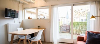 Friese Antillen is a courtyard of 8 homes near of the beach and village Hollum.