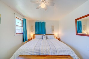 Royal Suite | Individually decorated, free WiFi, bed sheets - Whitehall Cottages (Whitehall)