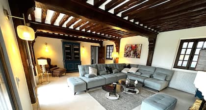 Domaine de la Poterie in Tourgeville Renovated in 2022 with heated swimming pool and tennis courts