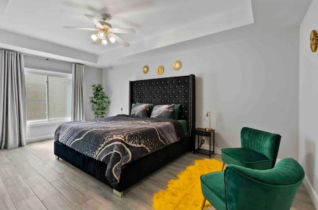 Lavish Escape on the Meadow-NRG/MedCenter/Galleria/Downtown/Minute Maid 