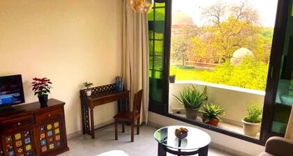 Hauz Khas Retreat S3