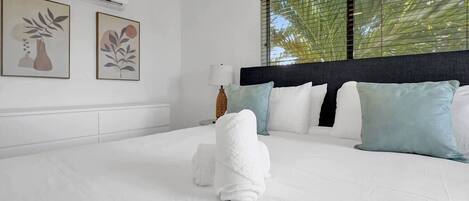 1 chambre, fer et planche à repasser, lit parapluie, Wi-Fi