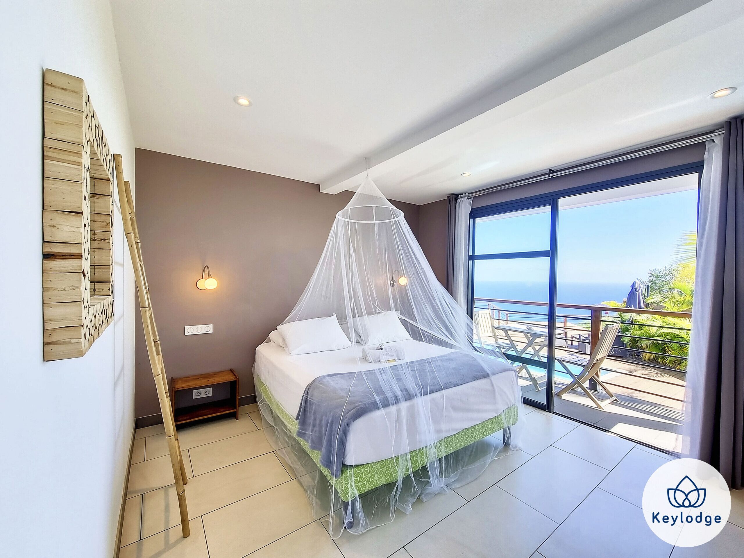 5 bedrooms, iron/ironing board, free WiFi, bed sheets