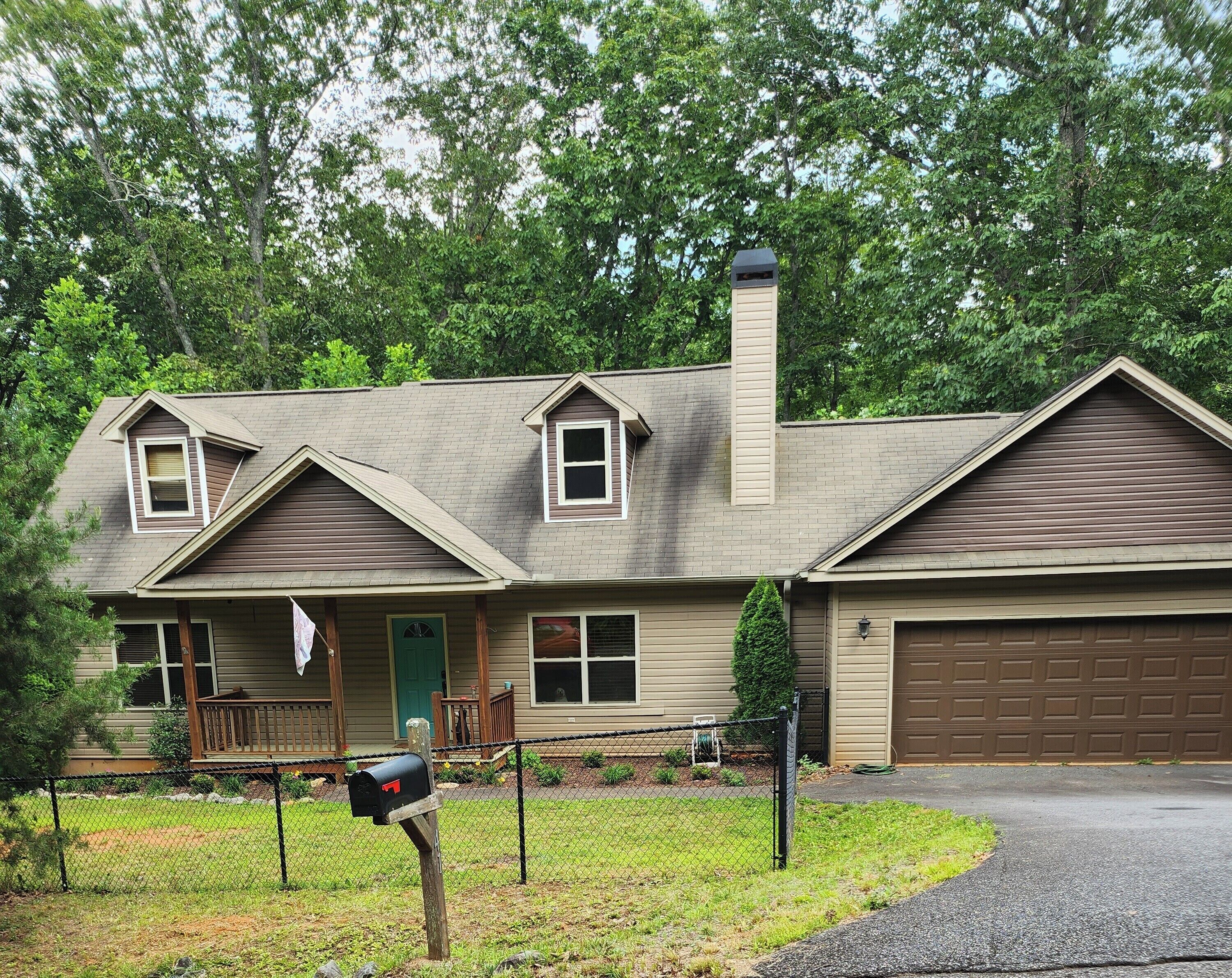 New Listing!5 mins to Square,wineries🍷grill🍔screened porch🌲ESPN🏈Roku🍿