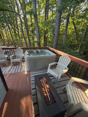 Terrace/patio - The Monarch: A Pinehurst Retreat (Carthage)