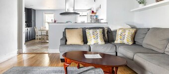 Lower Park · Comfortable & clean close to downtown Burlington