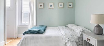 Lower Park · Comfortable & clean close to downtown Burlington