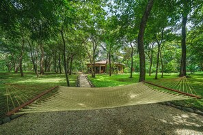 Property grounds - Exquisite 2BDR, 2BTH Home - Gated Community - Steps from Luxurious Amenities (Playa Junquillal)