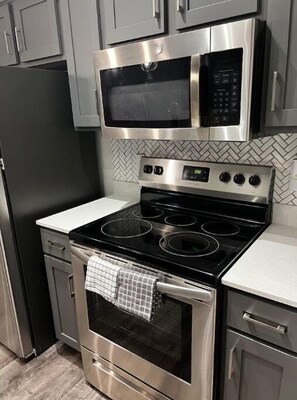 Microwave, oven, stovetop, dishwasher