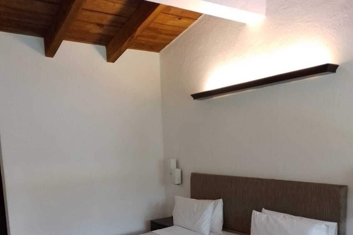 Chambre Double, 1 trĂšs grand lit