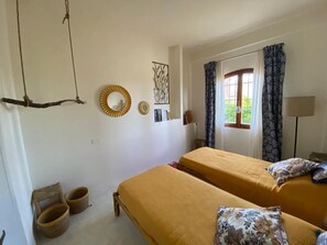 3 camere, ferro/asse da stiro