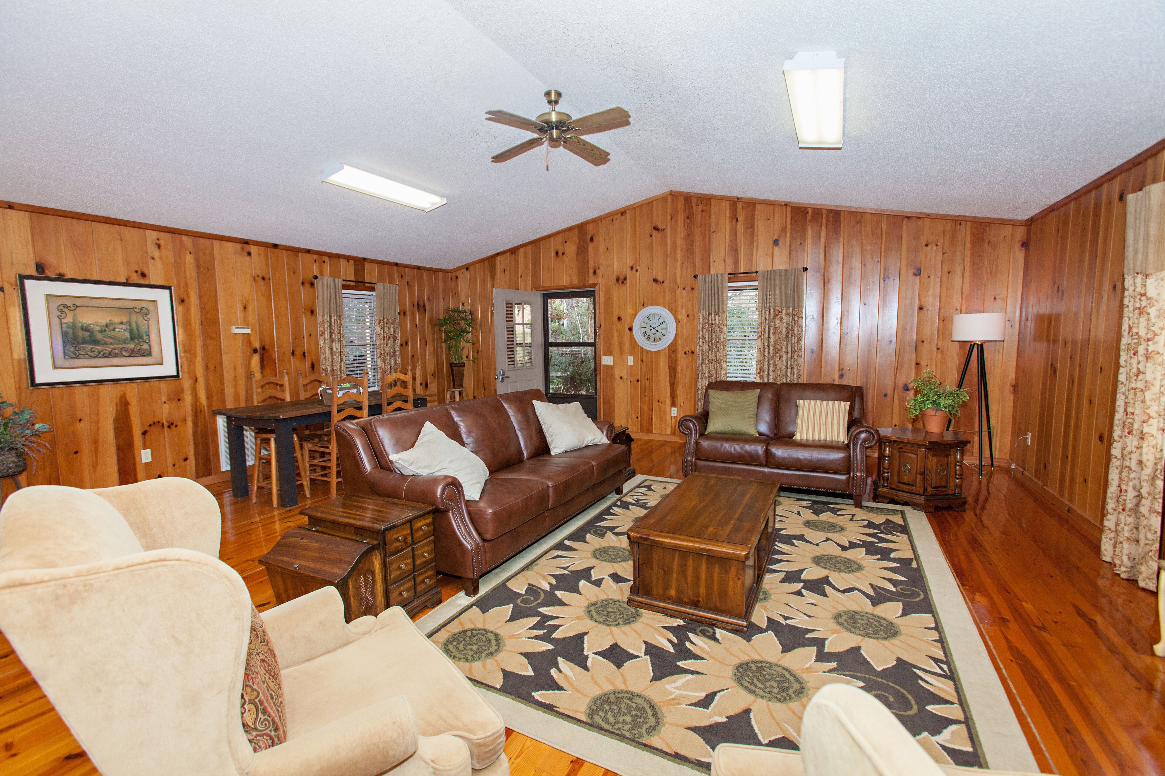 Smart TV, DVD player