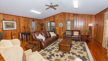 Smart TV, DVD player