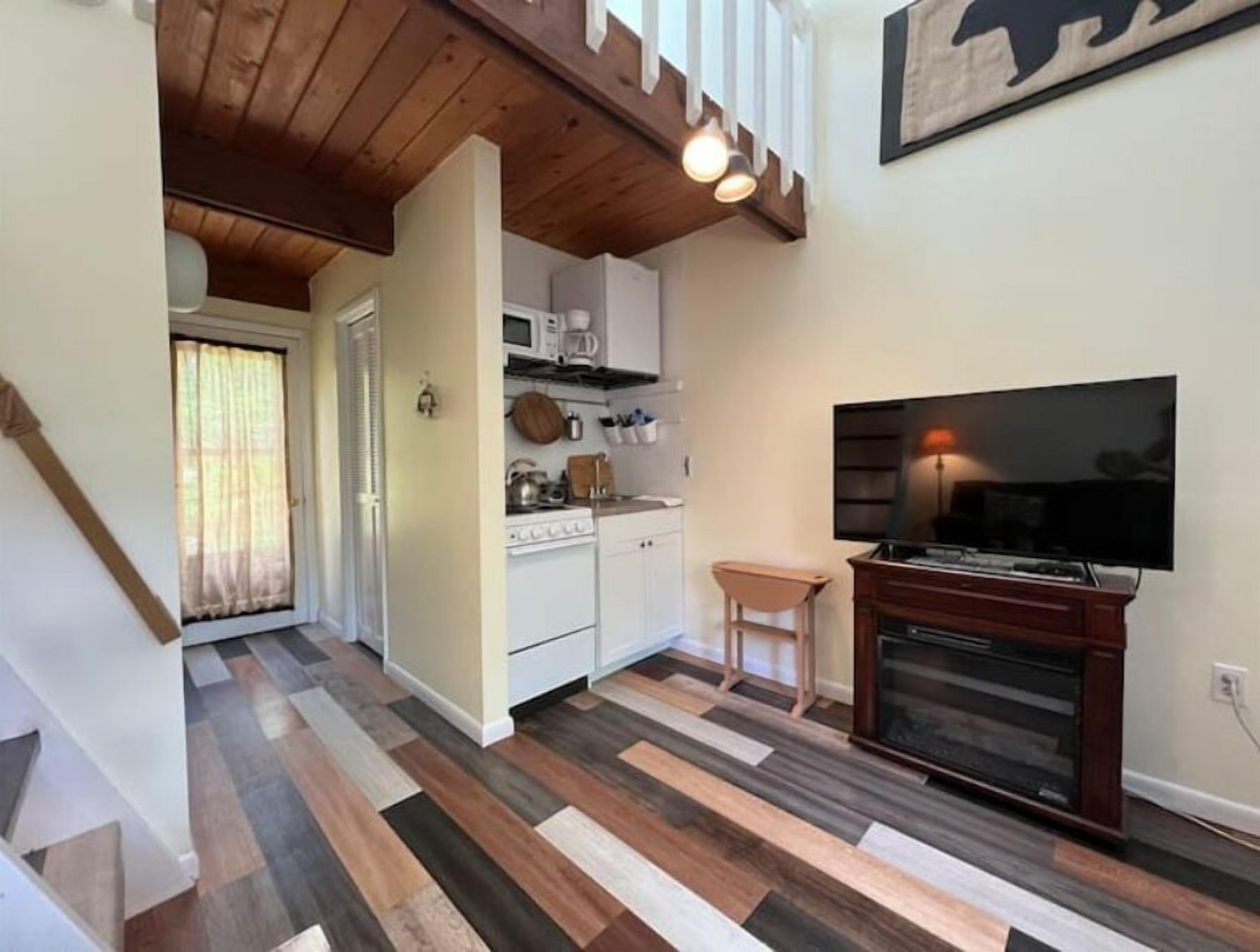 HooDoo Loft - convenient & comphy condo in Davis