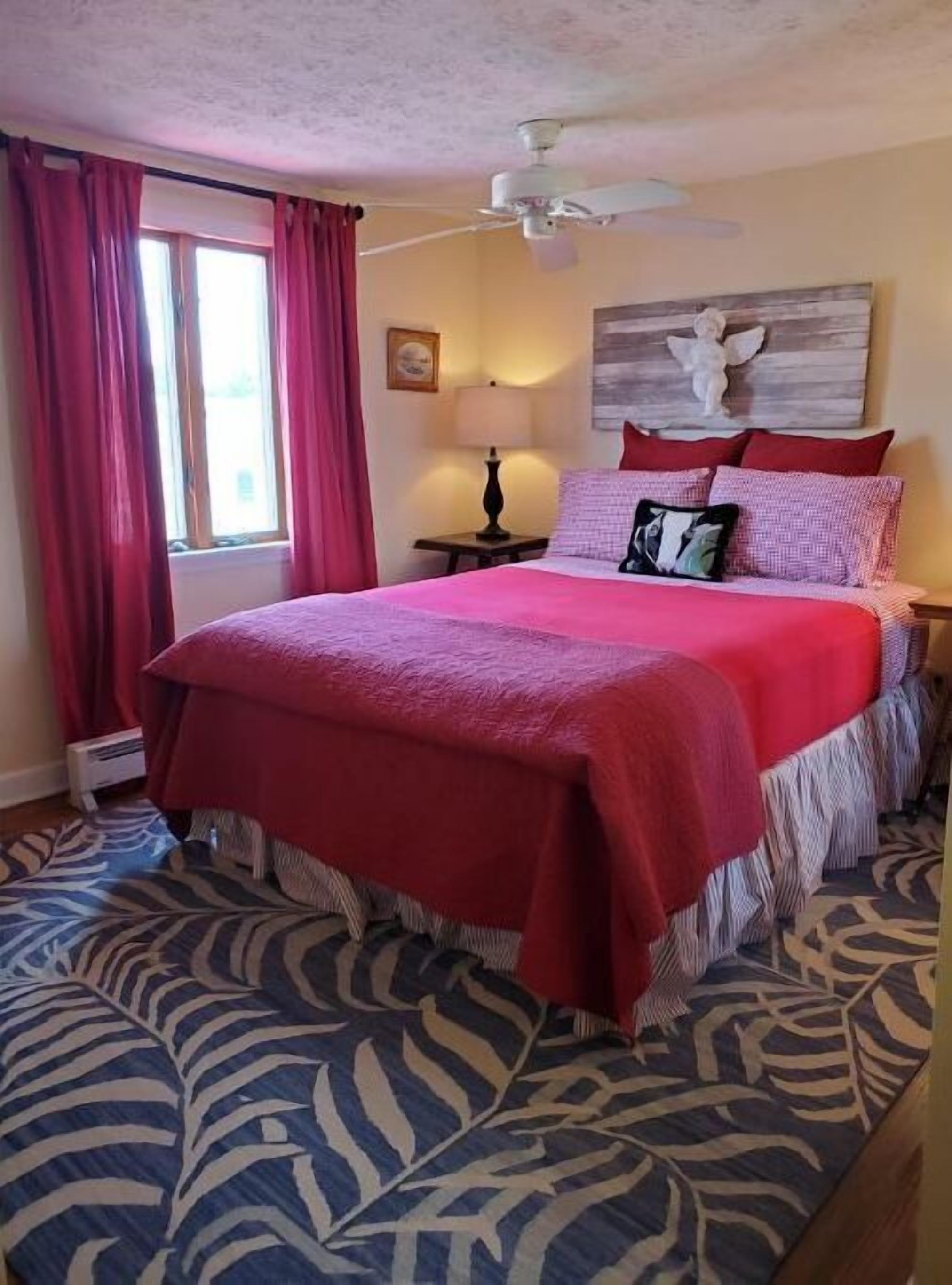 Home Port - A 4BR find in the heart of Davis,WV