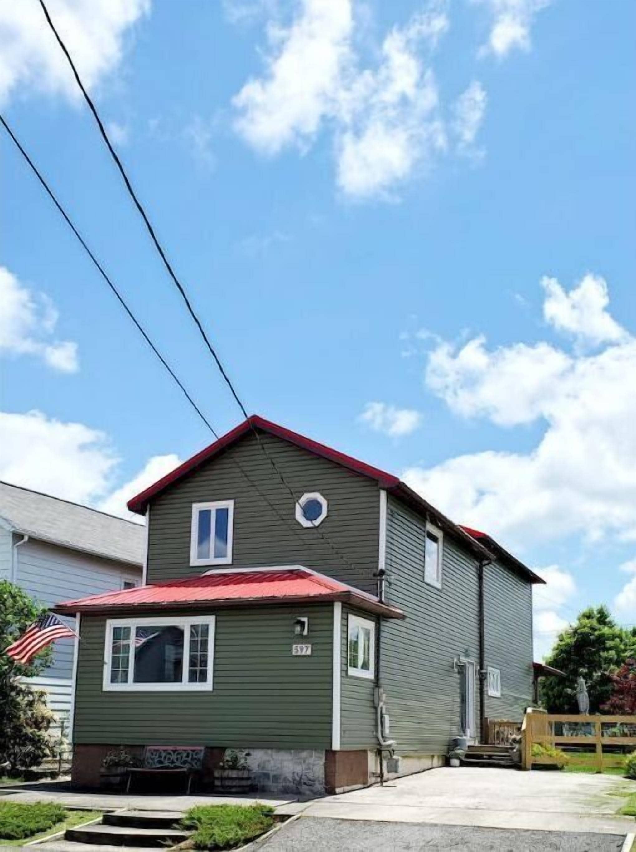 Home Port - A 4BR find in the heart of Davis,WV