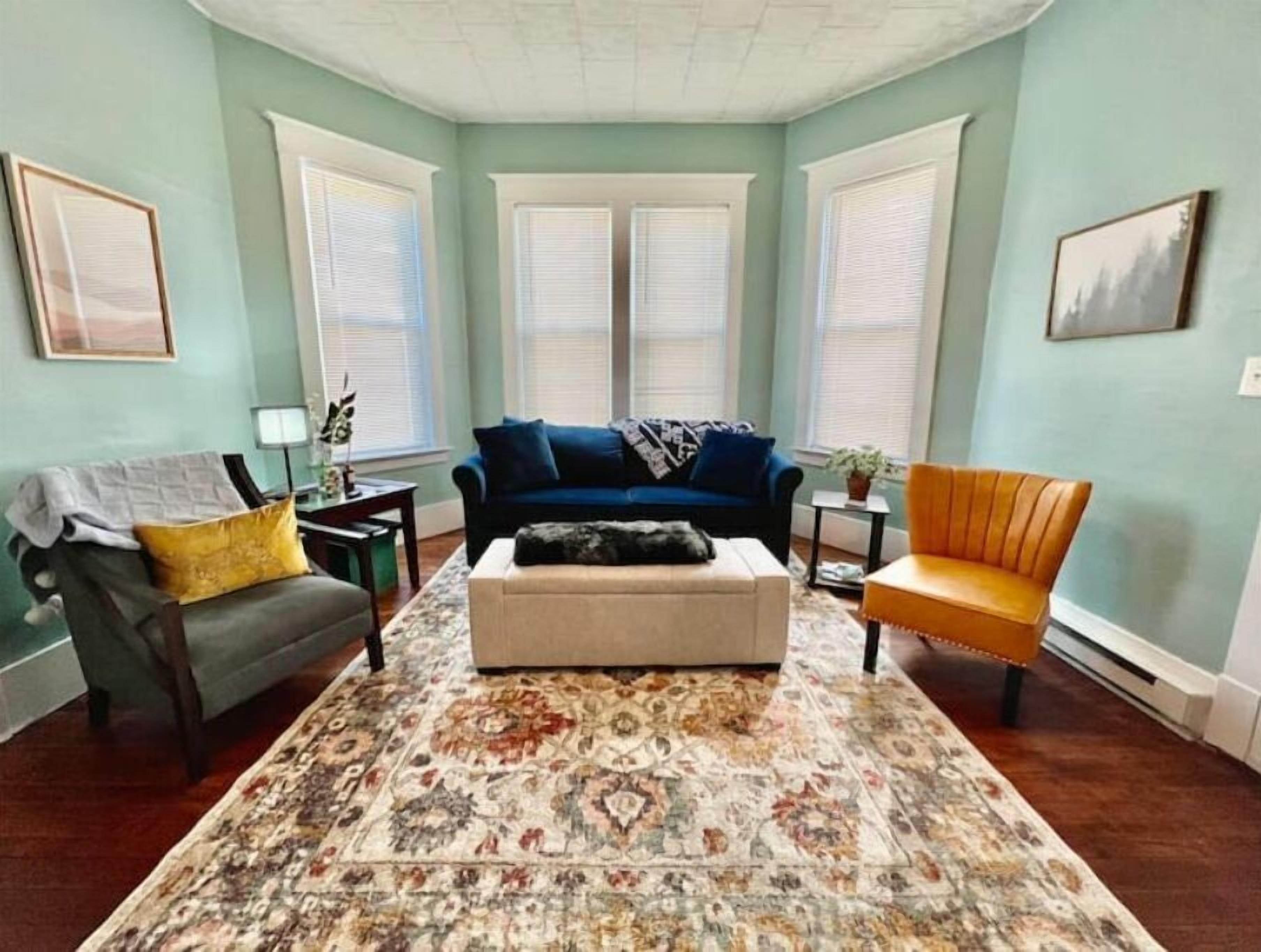 Mountain Saunter - Large home in the town of Davis