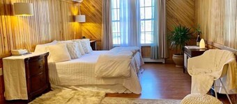 Buxton Commons, In Town Retreat