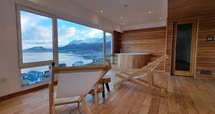 Comfortable and bright studio with sea view. SPA included!
TUREK RESIDENCES