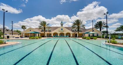Ocala Home w/ Screened-In Porch & Community Perks!