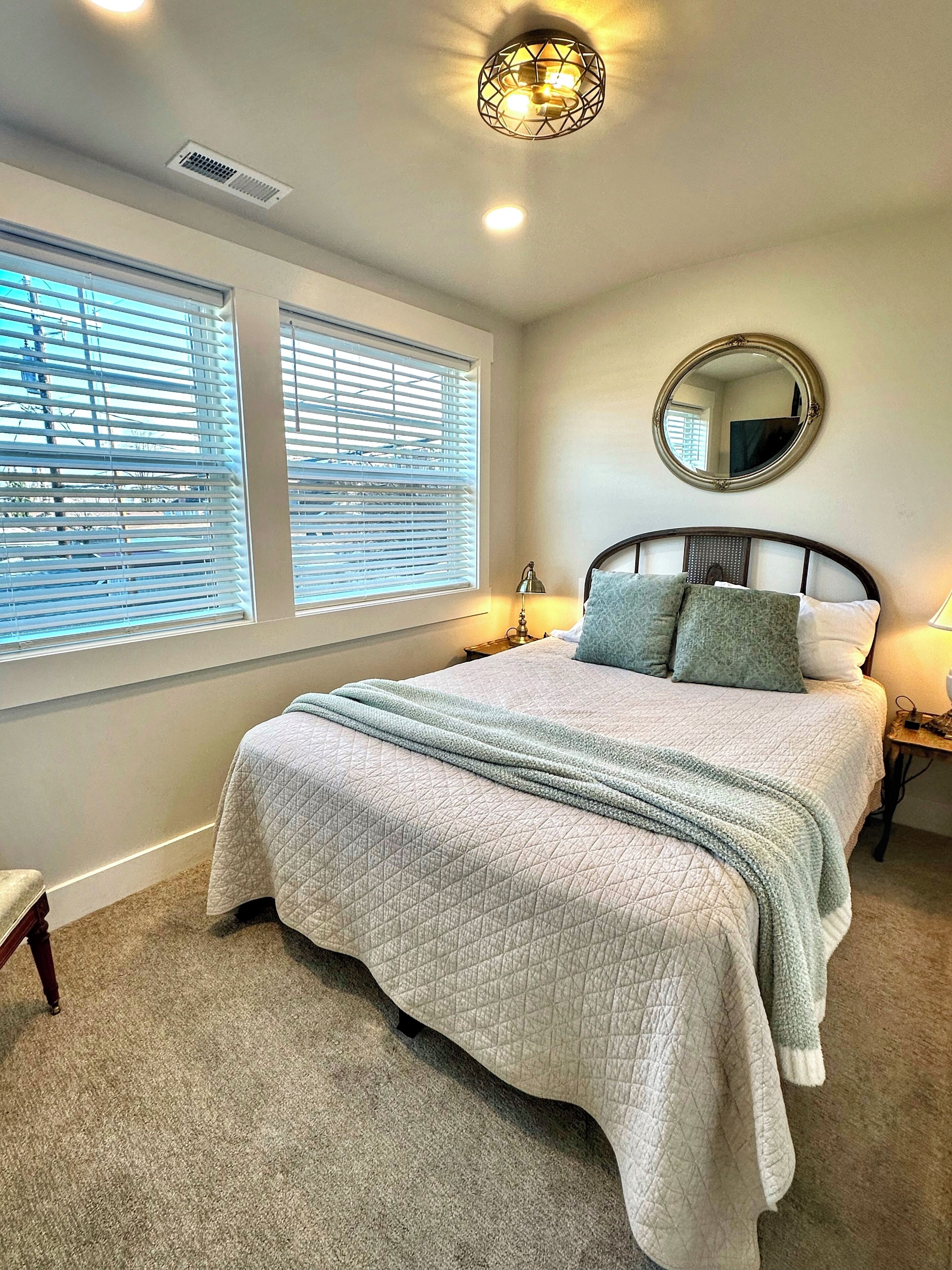 3 Schlafzimmer, Bügeleisen/Bügelbrett, Reisekinderbett, kostenloses WLAN