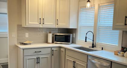 Beautifully Restored! Historical Charm, 3 Bed 2 Bath, Central Yakima Home!