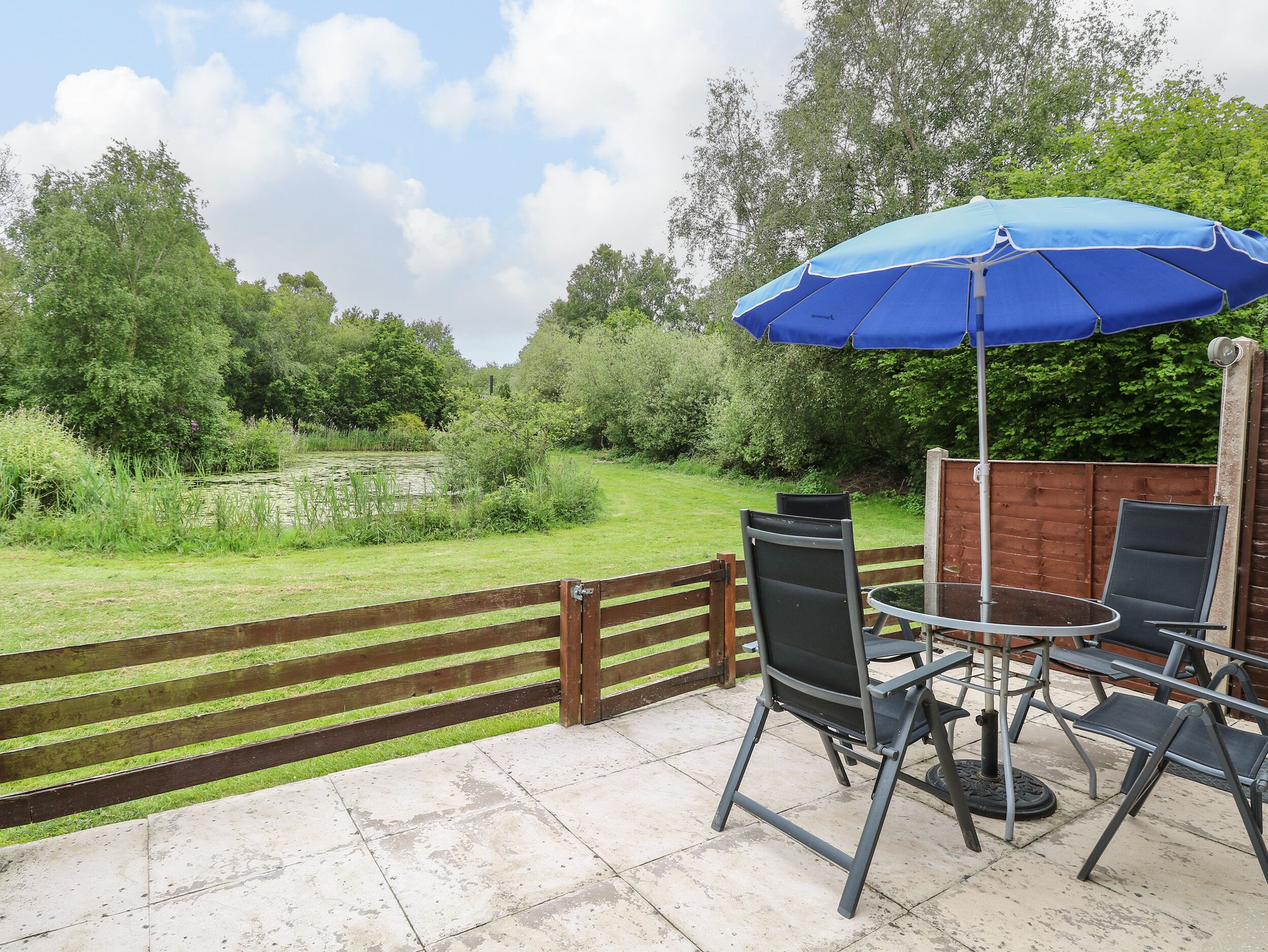 平房 | 住宿內部