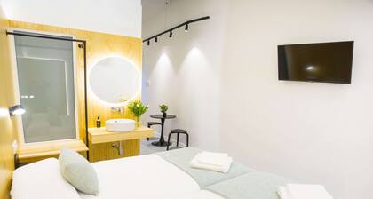 Kalidas Hostel Suites