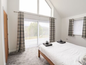 4 bedrooms, individually decorated, individually furnished, free WiFi - Eildan (Fort William)