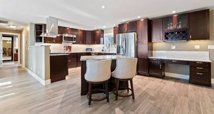 The Haven - Spacious Custom Home In Boise by RedAwning