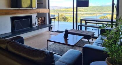 Casa Loma, Modern with a view of the Sisga Reservoir