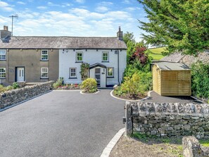 Exterior - 3 bedroom accommodation in Ackenthwaite, near Arnside (Ackenthwaite, near Arnside)