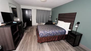 Escrivaninha, Wi-Fi de cortesia, roupa de cama