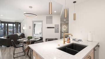 1 sovrum, strykjärn/strykbräda, gratis wi-fi och sängkläder