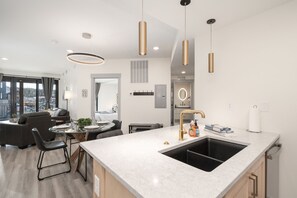 1 bedroom, iron/ironing board, free WiFi, bed sheets - Chic Downtown Modern Condo in Heart of WP (Winter Park)